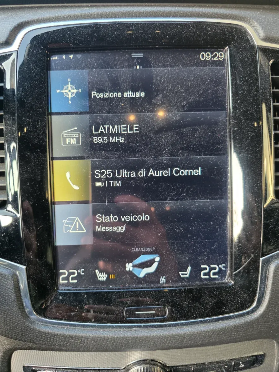 Volvo XC90 II R-Design 7 locuri 4x4 - Immagine 14