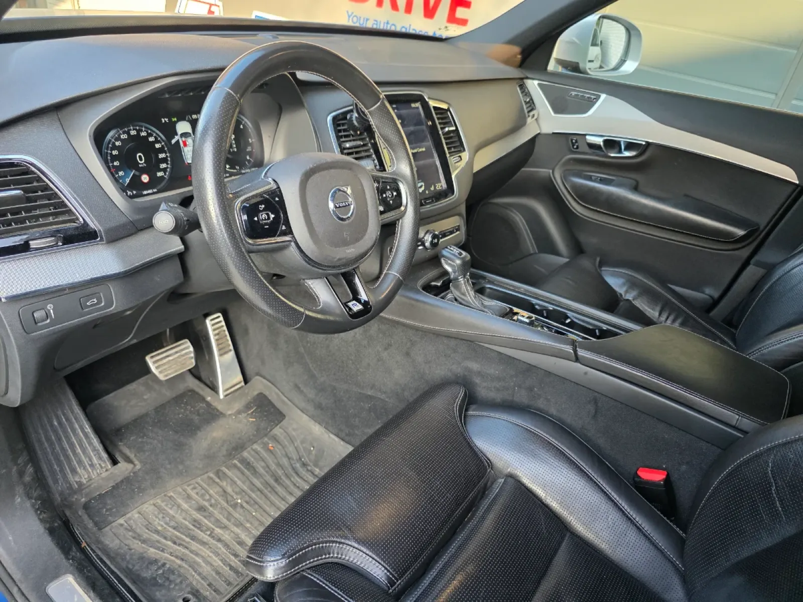 Volvo XC90 II R-Design 7 locuri 4x4 - Immagine 16