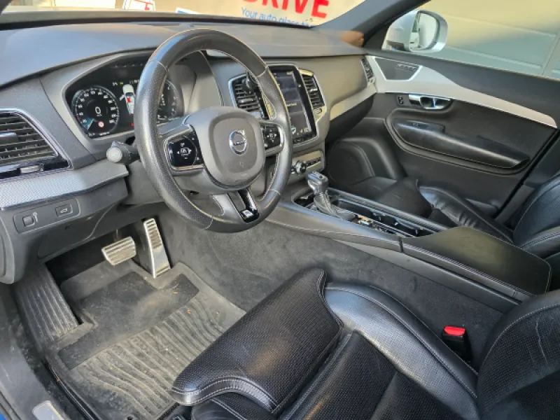 Volvo XC90 II R-Design 7 locuri 4x4 - Immagine 16