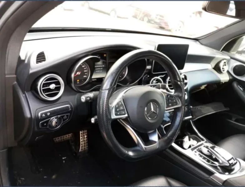 Mercedes GLC250 Coupe - Immagine 3