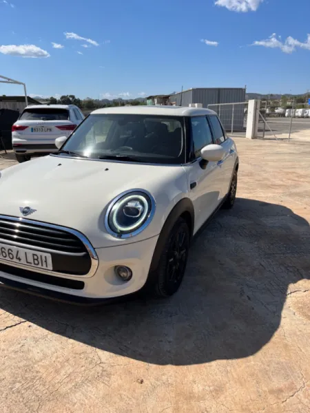 Mini Cooper  - Immagine 1