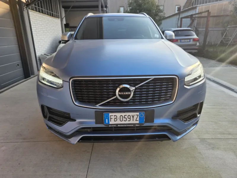 Volvo XC90 II R-Design 7 locuri 4x4 - Immagine 1