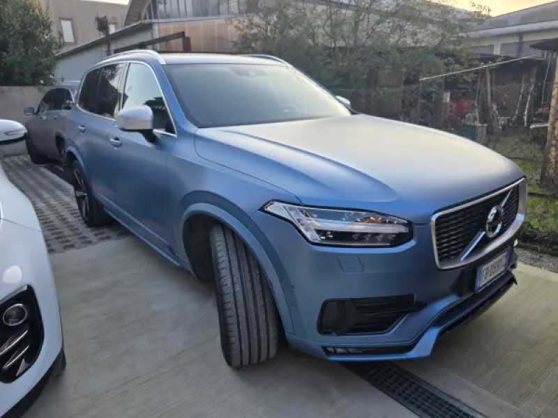 Volvo XC90 II R-Design 7 locuri 4x4 - Immagine 2