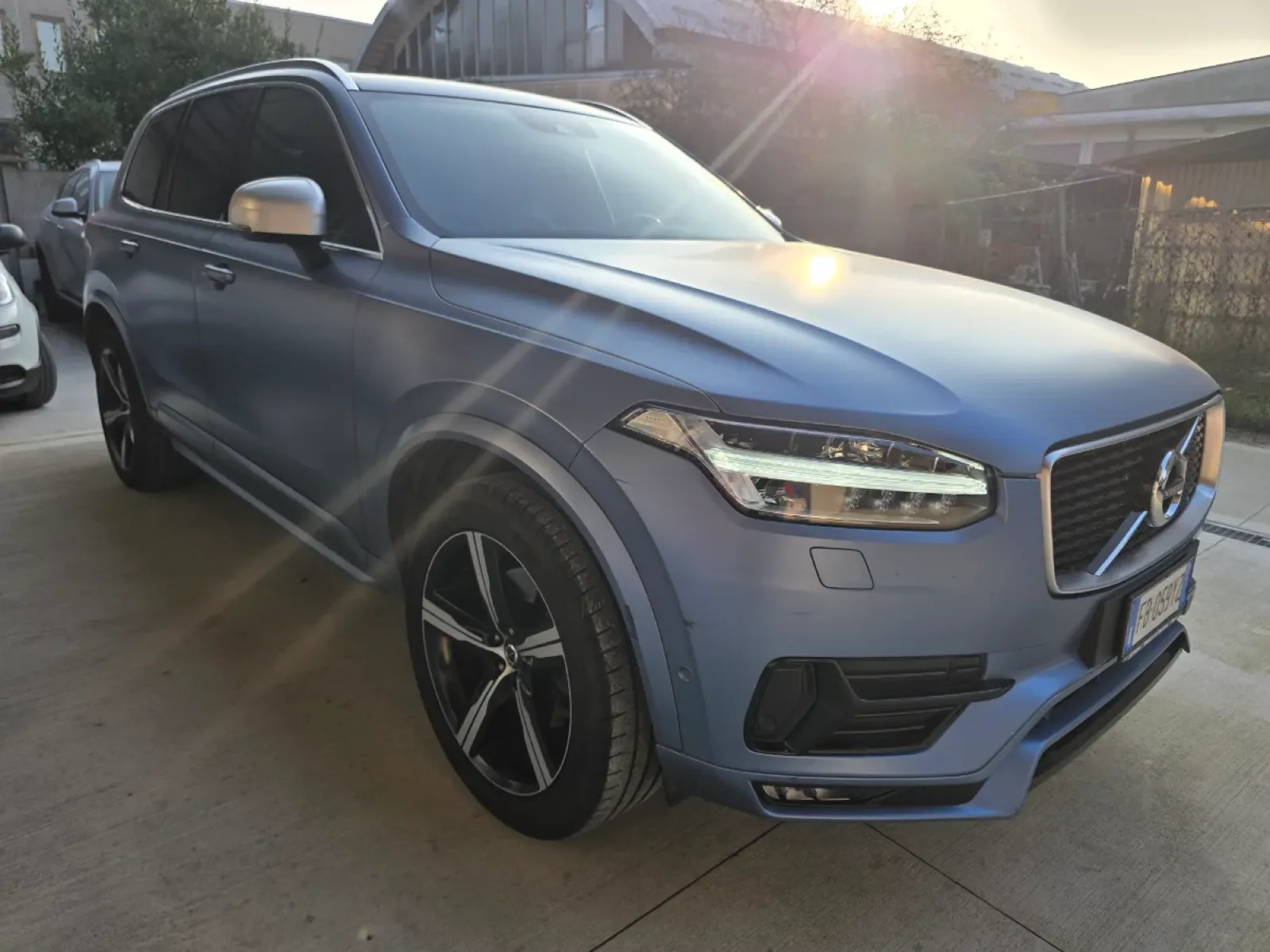 Volvo XC90 II R-Design 7 locuri 4x4 - Immagine 8